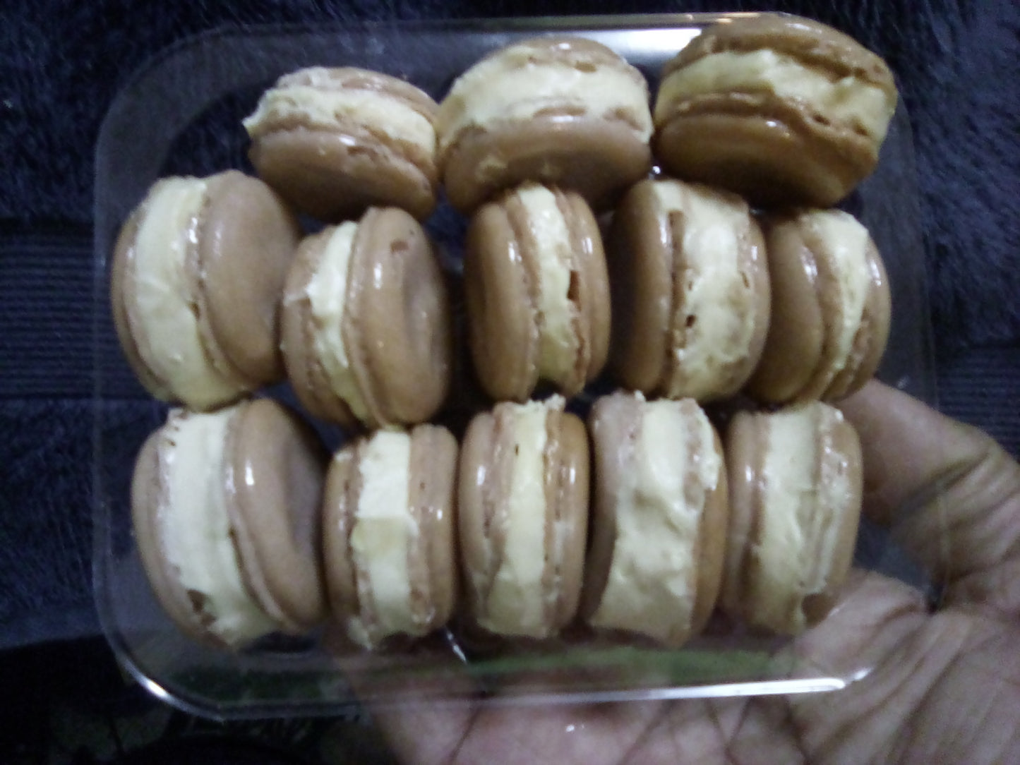 Mini macaron cookies