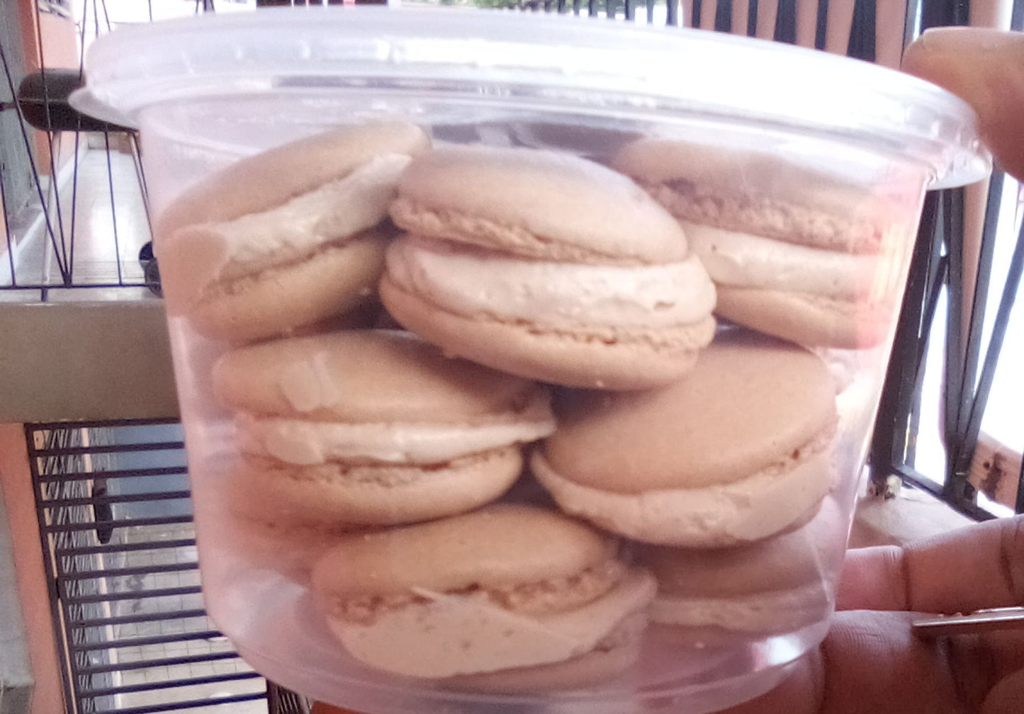 French macaron (per macaron)