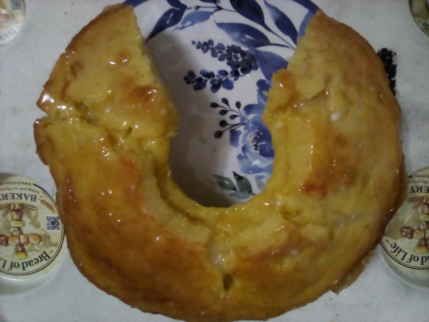 Zesty lemon cake